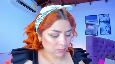 Snapshot of queengrett chatting on October 28, 5:48 pm Queen online show from October 28, 5:48 pm