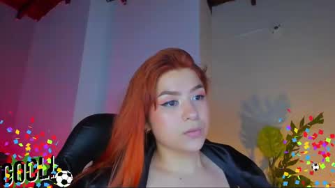 Snapshot of queengrett chatting on June 28, 4:57 pm Queen online show from June 28, 4:57 pm