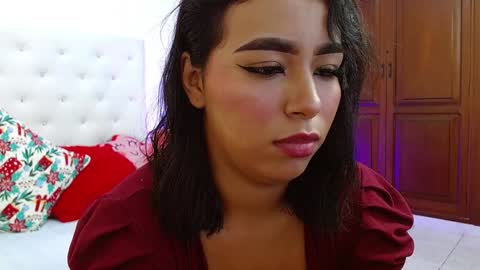 Maria Del Mar online show from December 19, 9:38 pm