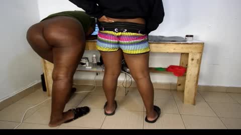 Nina online show from March 9, 1:31 am