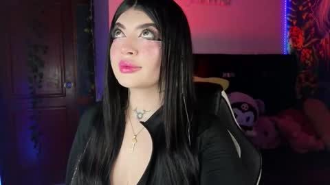 Snapshot of queenlamia chatting on January 14, 6:52 am Taurus online show from January 14, 6:52 am