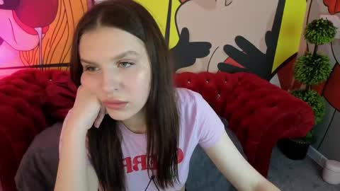Snapshot of queenlilithh chatting on May 18, 12:44 pm queenlilithh online show from May 18, 12:44 pm