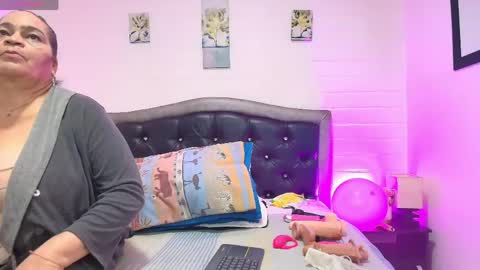 VickyBoobss online show from June 8, 12:49 pm