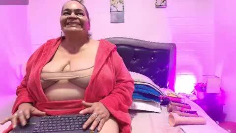 VickyBoobss online show from June 10, 7:46 pm