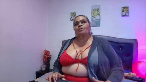 VickyBoobss online show from June 16, 7:49 pm