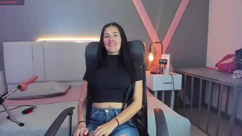 EMILY  online show from December 11, 8:28 pm