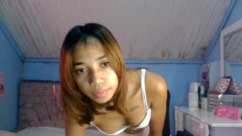 Snapshot of queennih chatting on June 29, 8:42 am queennih online show from June 29, 8:42 am