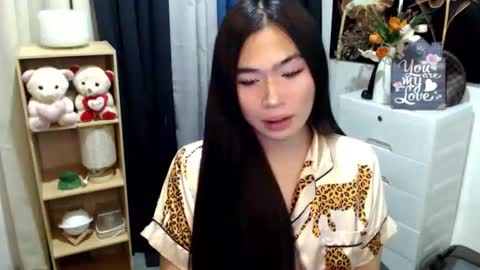 Mikka online show from April 19, 6:32 pm