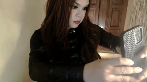 Snapshot of queenofdominant chatting on January 9, 5:13 am kesh online show from January 9, 5:13 am