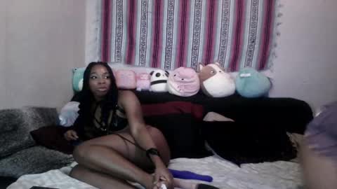 QueenOfHearts online show from January 14, 8:41 am