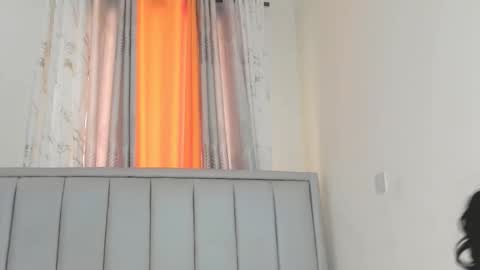 queen mama online show from March 26, 4:51 am