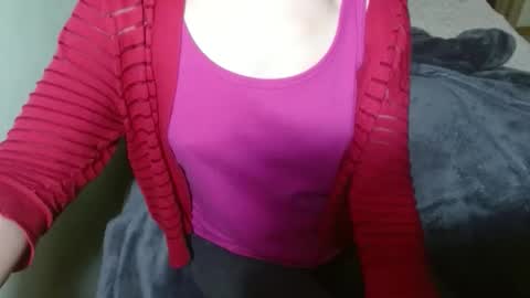 queenoftenderness online show from January 17, 8:01 pm