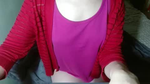 queenoftenderness online show from February 19, 7:10 pm