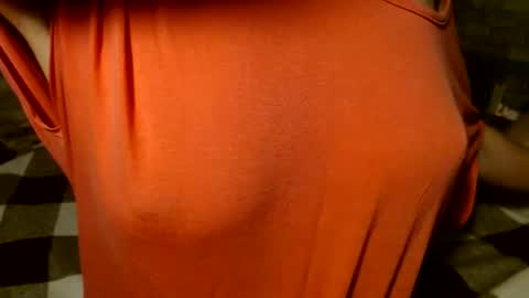 queenoftenderness online show from July 8, 8:02 pm