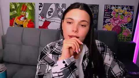 Patricia online show from March 5, 3:08 pm