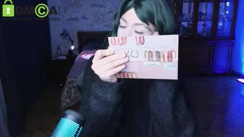     follow my new insta  online show from December 20, 3:52 pm