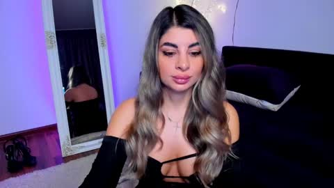 Queennofyuredreams online show from April 12, 10:26 pm