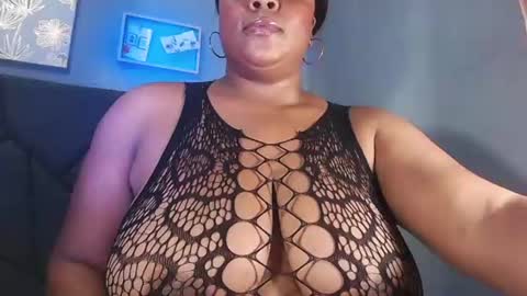 queenrachelbrown online show from July 29, 10:52 pm