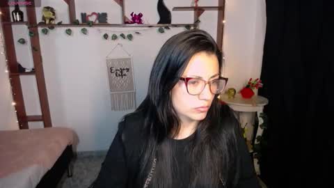 queenrose94 online show from February 23, 12:35 pm