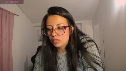 queenrose94 online show from June 27, 4:56 pm