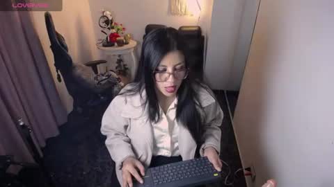 queenrose94 online show from July 2, 9:43 pm