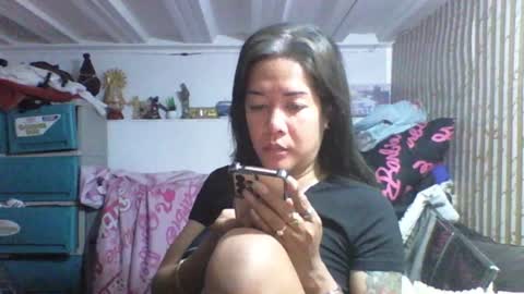 stephanie online show from February 5, 12:10 pm