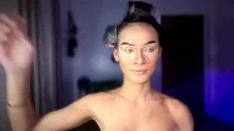 Snapshot of queenvalentinats chatting on October 14, 4:08 pm ValentinaMoone online show from October 14, 4:08 pm