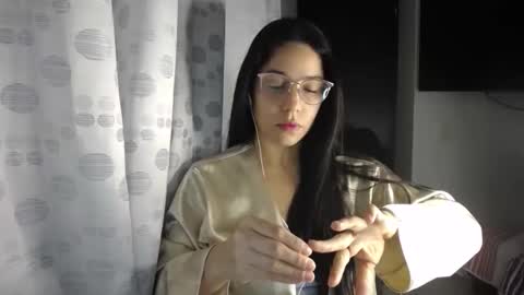 Paola online show from March 20, 4:06 am