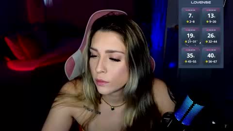 Snapshot of queenx_lexy chatting on December 29, 7:22 pm queenx_lexy online show from December 29, 7:22 pm