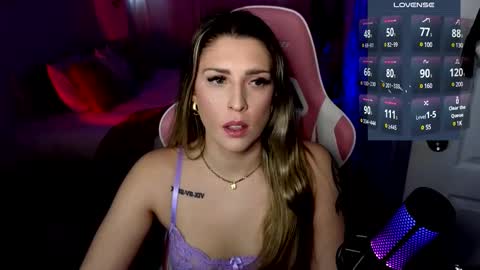 Snapshot of queenx_lexy chatting on December 30, 6:27 pm queenx_lexy online show from December 30, 6:27 pm