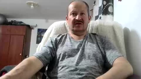Snapshot of querubinrebelde chatting on May 31, 1:03 am Don Ramon online show from May 31, 1:03 am