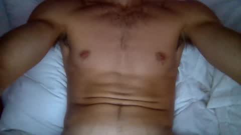 Snapshot of quiii1103 chatting on September 25, 2:48 am quiii1103 online show from September 25, 2:48 am