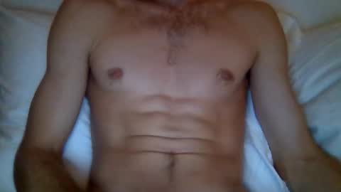 Snapshot of quiii1103 chatting on October 26, 2:06 am quiii1103 online show from October 26, 2:06 am