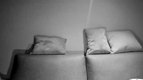 quik32 online show from March 10, 4:17 am