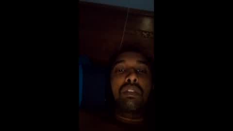 Snapshot of quinbaby chatting on April 6, 1:36 am quinbaby online show from April 6, 1:36 am