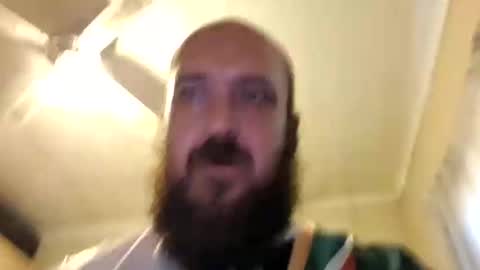 Snapshot of quintinvw0011 chatting on February 21, 7:23 am quintinvw0011 online show from February 21, 7:23 am