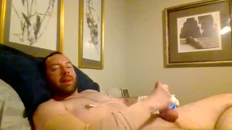 Snapshot of qwertyuiop1357900 chatting on November 8, 4:07 pm qwertyuiop1357900 online show from November 8, 4:07 pm