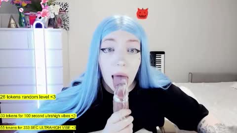 - online show from November 19, 1:44 pm