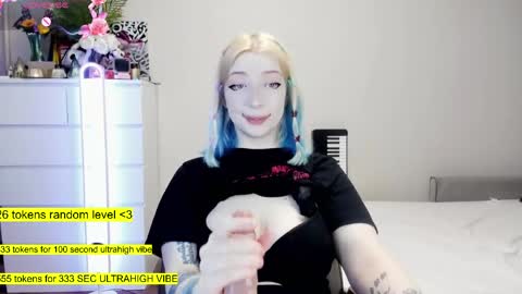 - online show from May 1, 10:14 pm