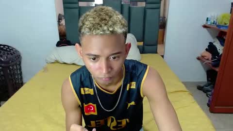 Snapshot of raamking5 chatting on March 15, 6:30 am raamking5 online show from March 15, 6:30 am