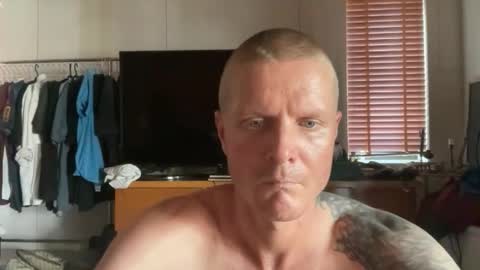 Snapshot of rabbit_eyes69 chatting on April 12, 8:19 am rabbit_eyes69 online show from April 12, 8:19 am