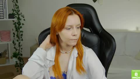 Snapshot of rachel__lips chatting on May 29, 9:18 am rachel__lips online show from May 29, 9:18 am