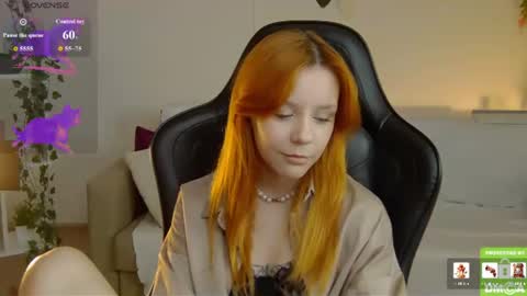 Snapshot of rachel__lips chatting on June 18, 8:47 am rachel__lips online show from June 18, 8:47 am