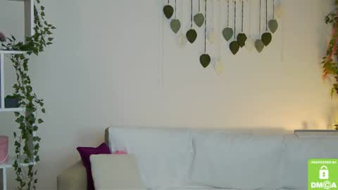 Snapshot of rachel__lips chatting on June 20, 8:17 am rachel__lips online show from June 20, 8:17 am