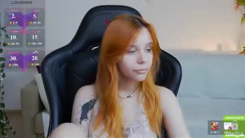 Snapshot of rachel__lips chatting on June 21, 8:17 am rachel__lips online show from June 21, 8:17 am
