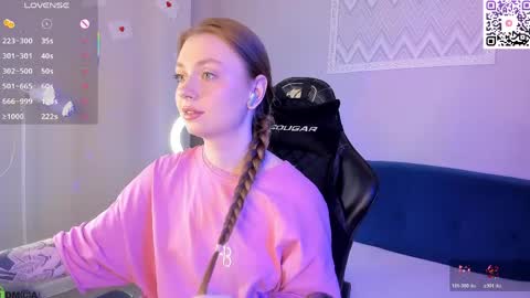 Snapshot of rachel_fernardi chatting on May 25, 11:33 pm rachel_fernardi online show from May 25, 11:33 pm