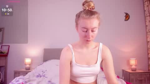 Rachel online show from March 5, 7:04 am