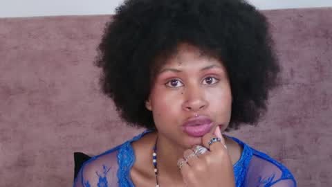 RachelAnn online show from May 26, 2:51 am