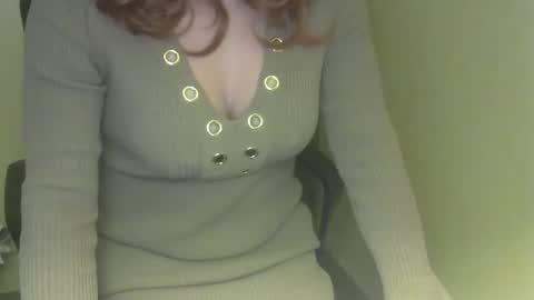 RachelCrossXO online show from April 9, 10:37 pm