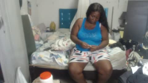 Snapshot of rachelexoticgirl chatting on June 15, 2:58 am rachelexoticgirl online show from June 15, 2:58 am